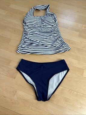 Striped Navy Halter Tankini Set - Navy/White